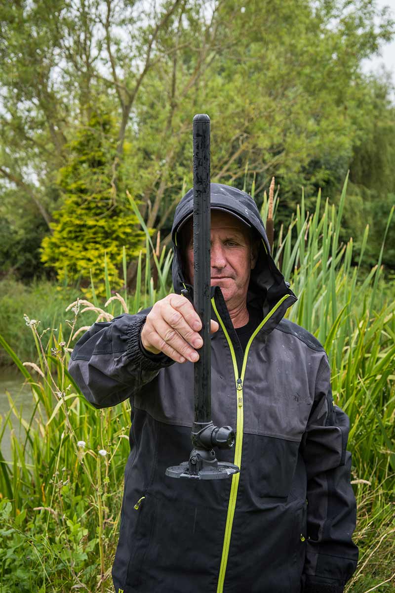 25mm Seatbox Leg 450mm - Black