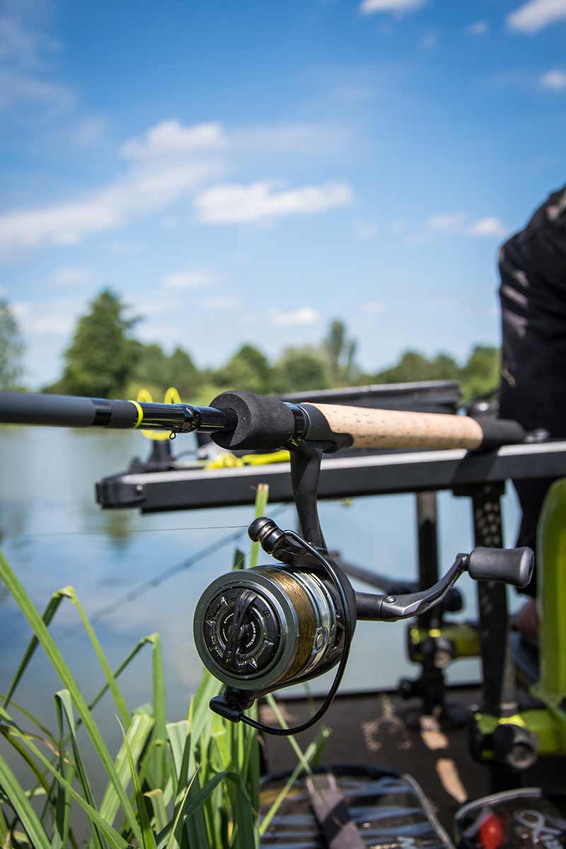 Aquos Ultra C Feeder Rods