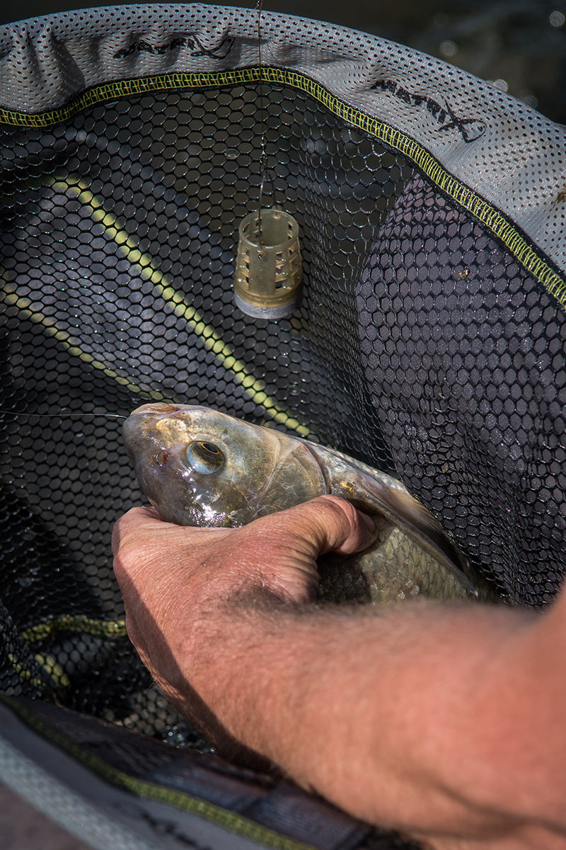 Matrix Plastic Bottom Weighted Feeders