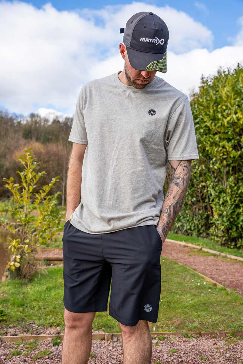 Matrix Mini Logo T-Shirt – Grey