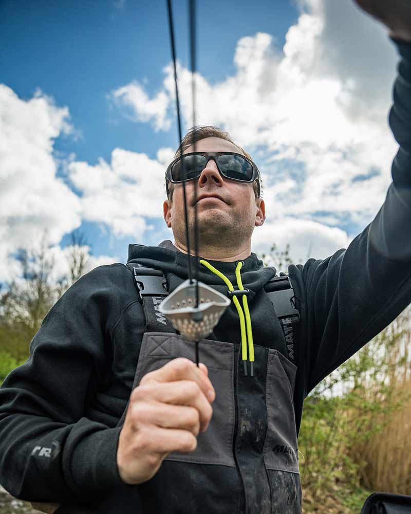 Matrix Wraps Polarised Sunglasses