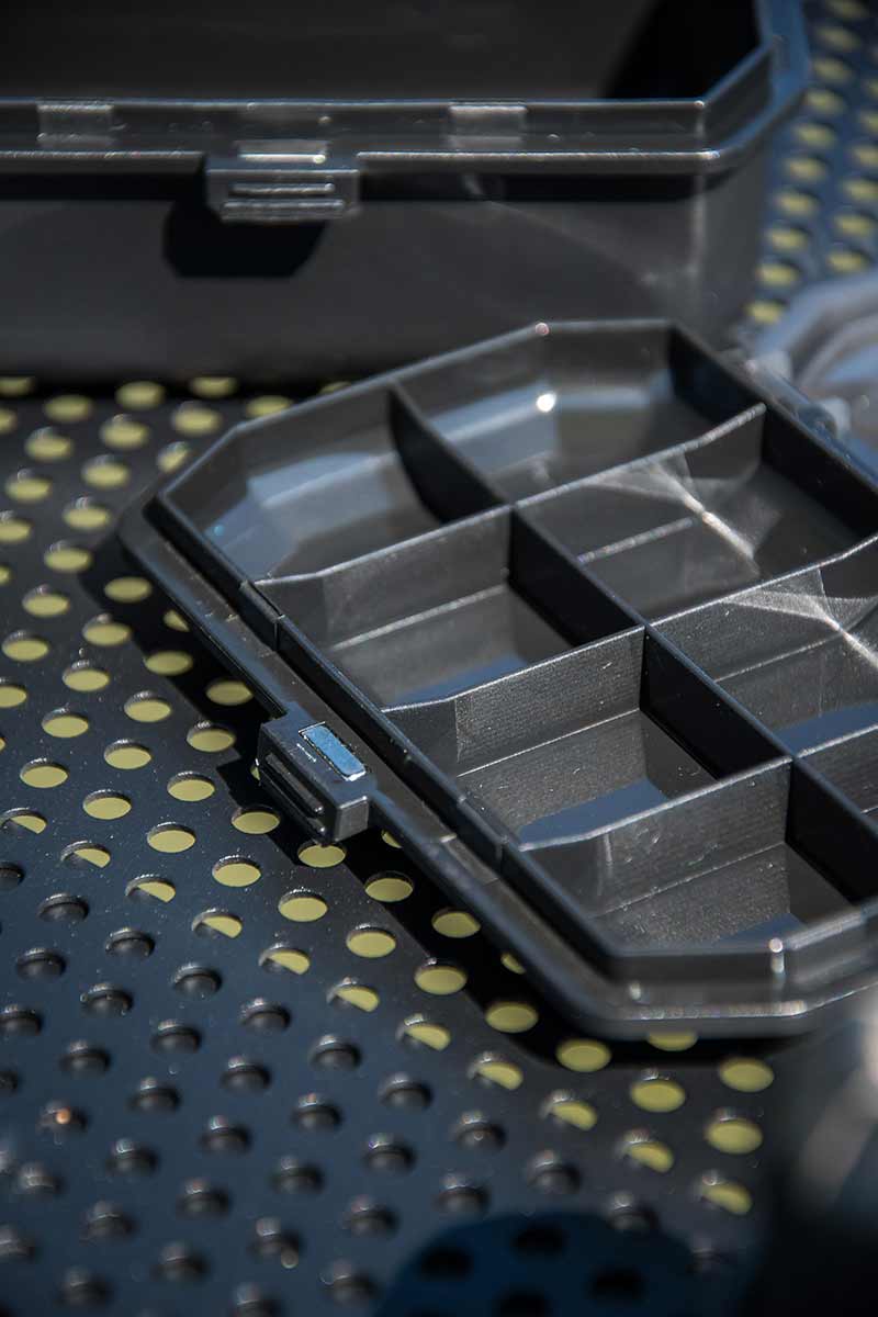 8 Compartment Shallow Accessory Box