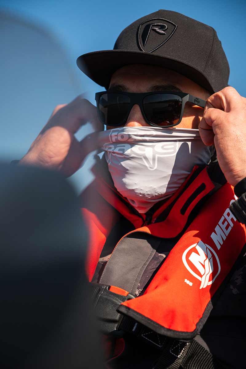 Fox Rage Light Grey Snood