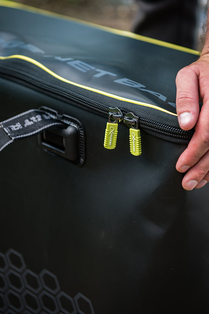 Matrix Ethos Large EVA Net Bag